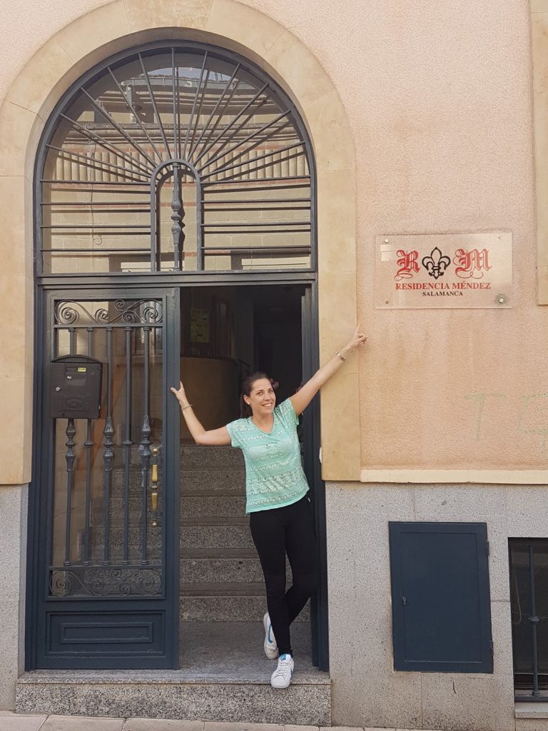 Entrada a la residencia universitaria en Salamanca